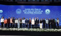 Bakan Göktaş: Kadınlar yapay zekâya dahil oldukça teknoloji daha adil olacak