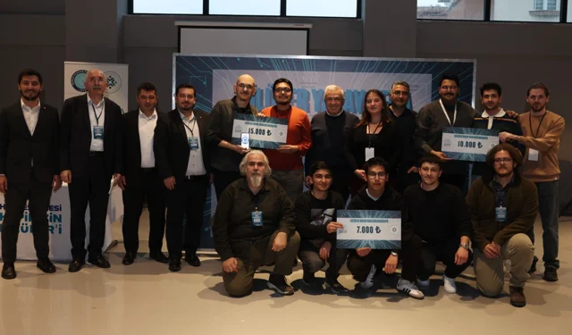 Genç yazılımcılardan Bursa Nilüfer’e dijital çözümler