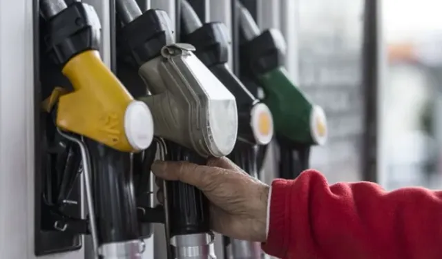 Motorine Bir Zam Daha Geliyor: Litre Fiyatı 80 TL’ye Dayanacak
